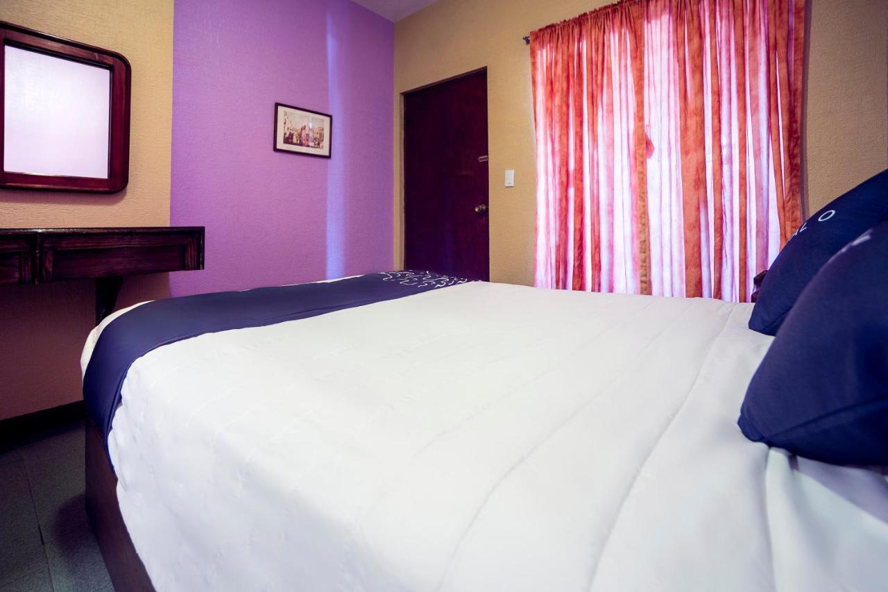 Hotel La Silla Monterrey Buitenkant foto