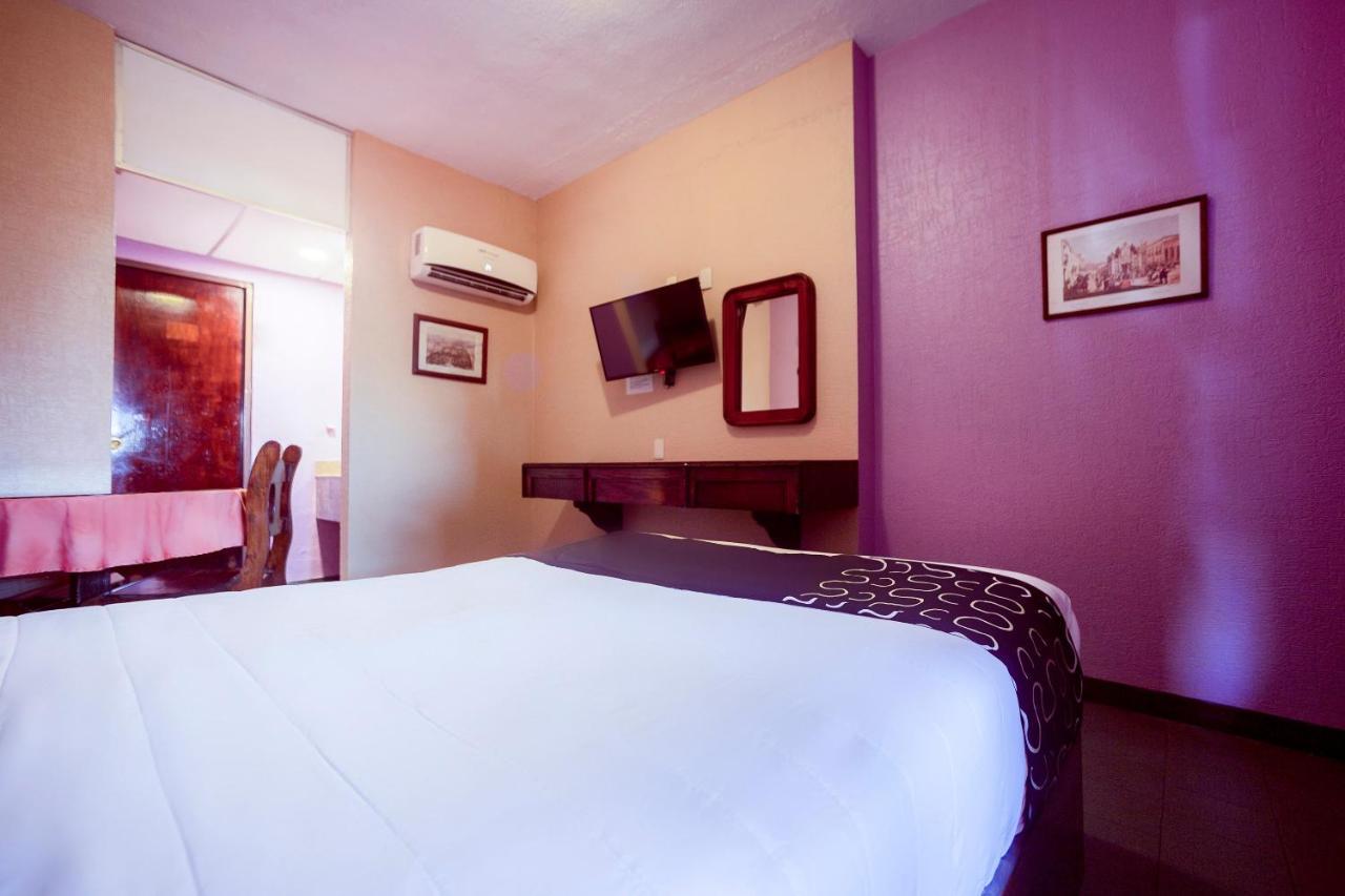 Hotel La Silla Monterrey Buitenkant foto