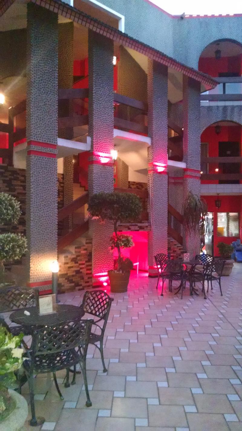 Hotel La Silla Monterrey Buitenkant foto